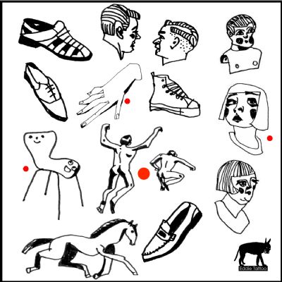 testa scarpa cavallo sedia mano uomo nudo  testa scarpa cavallo sedia mano uomo nudo 